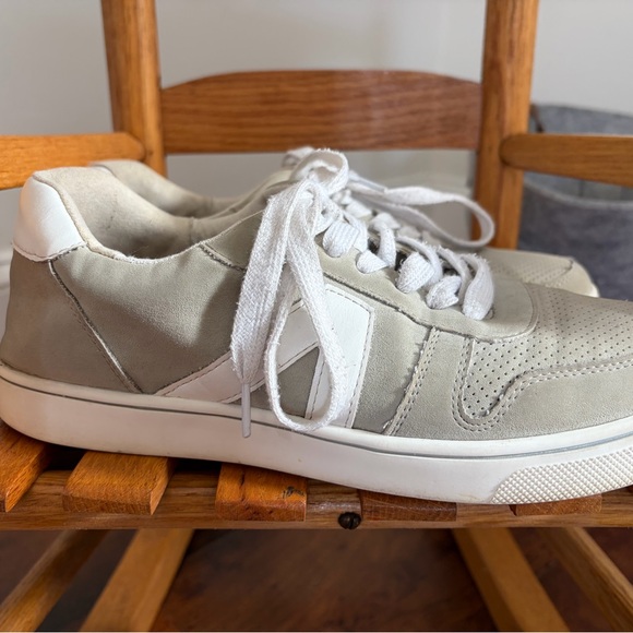 MIA Beige gray Sneakers - Picture 2 of 5